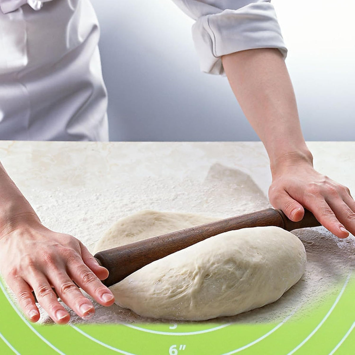 Hitefu 12 Inch Round Silicone Cake Mat, Silicone Baking Mat with Measurement for Cake Turntable & Rolling Dough (Green)