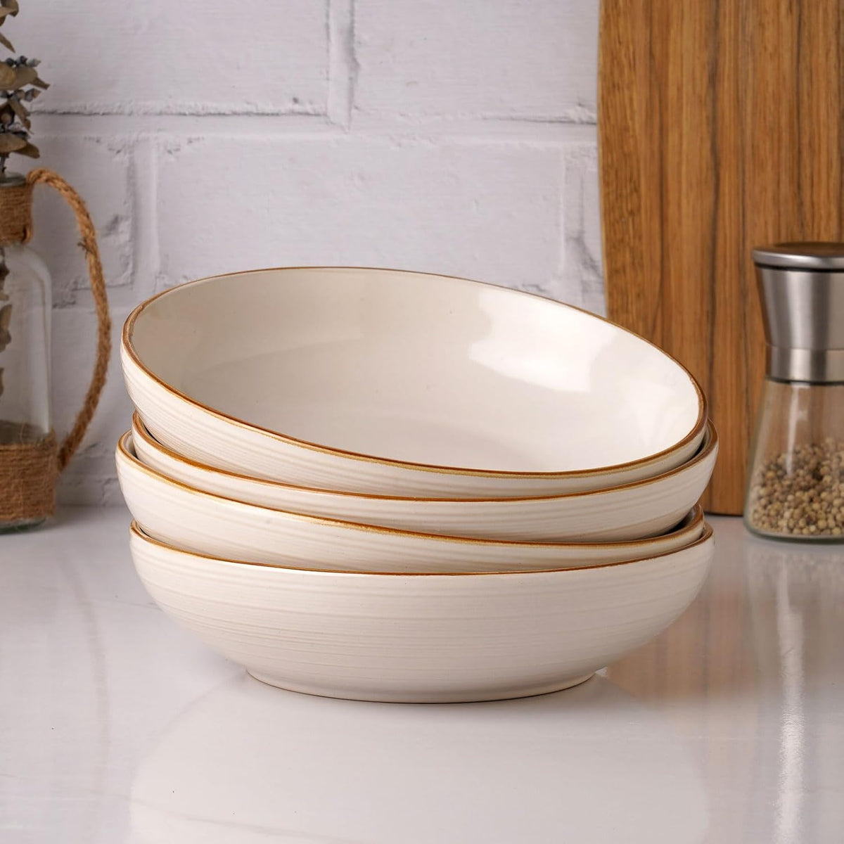 famiware Tempus 8.6'' Pasta Bowls Set of 4, 40 oz Bowls for Kitchen, Stoneware Deep Serving Bowls, Dishwasher & Microwave Safe Bowls for Cereal, Salad, Soup, Dessert etc - Antique White