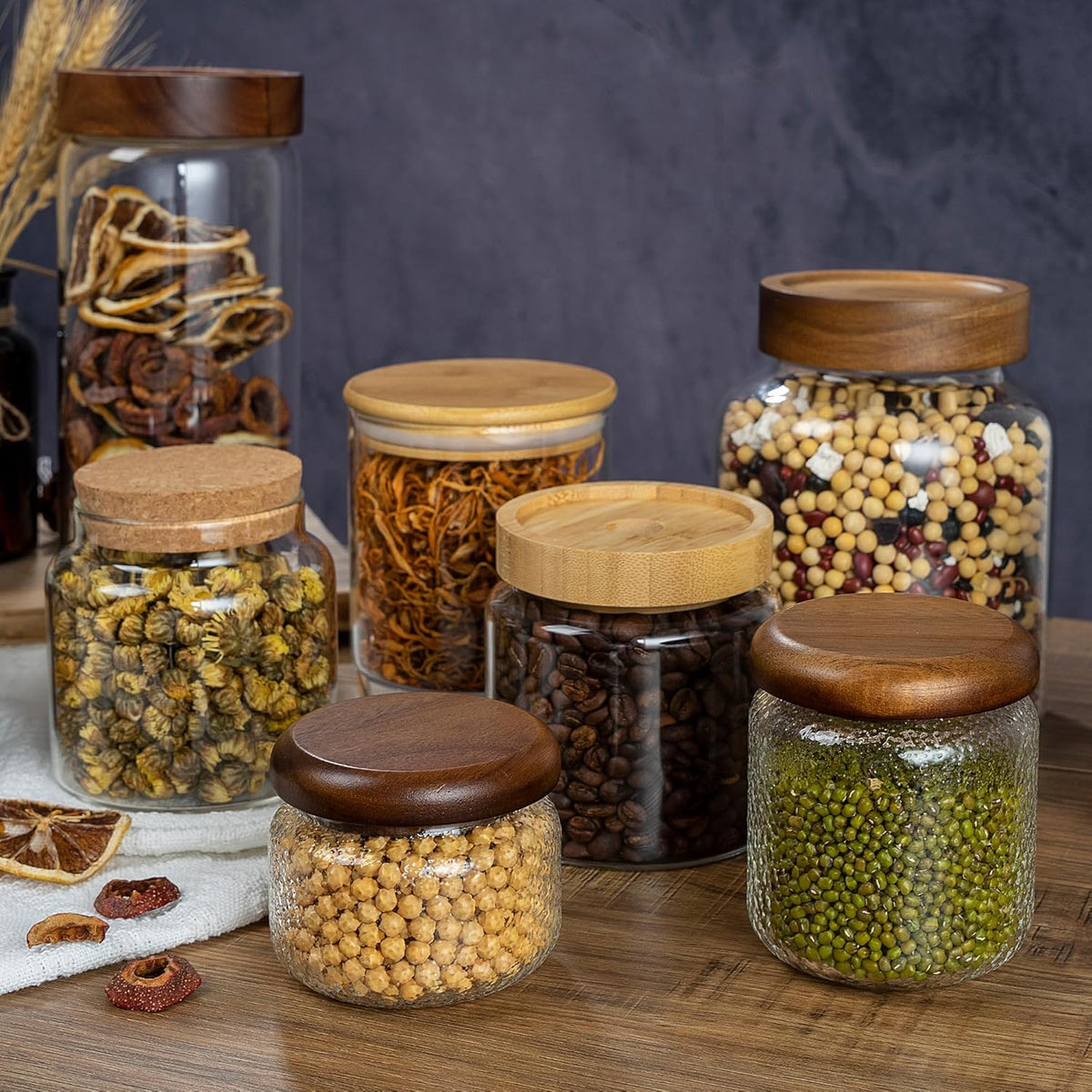 1PC Small Glass Storage Jars with Airtight Lids, 18 fl oz (550ml) coffee container with Wooden Lid, Glass Pantry Canister for Beans, Rice, Sugar and etc