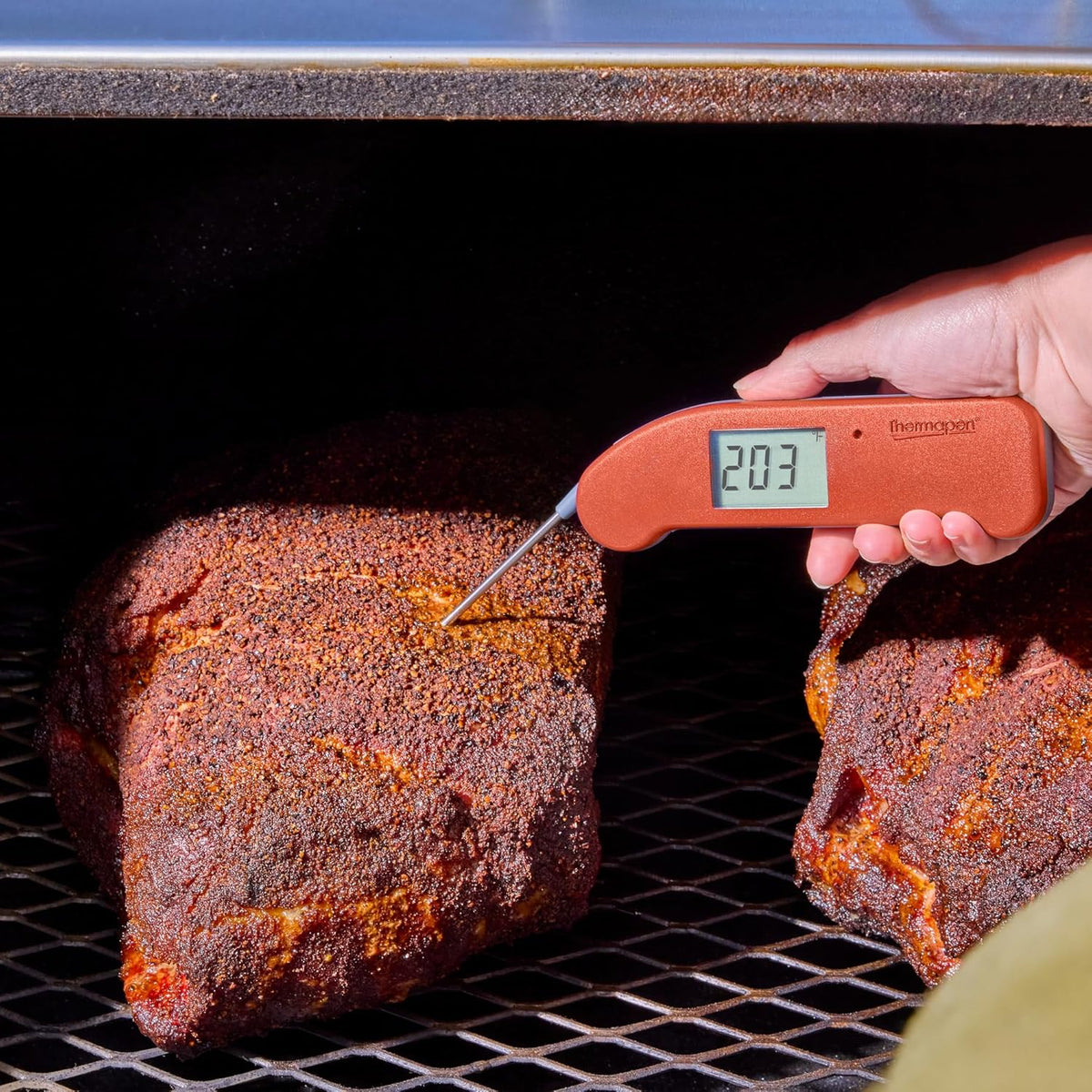 Thermapen ONE, No. 1 Recommended Instant-Read Thermometer - Cayenne Pepper Red