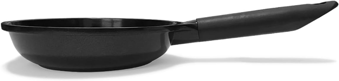 Ceramic Nonstick Frying Pan, Non Toxic 8 inch Frying Pan Skillet PFAS & PTFE & PFOA Free, Dishwasher Safe, Compatible with All Stovetops