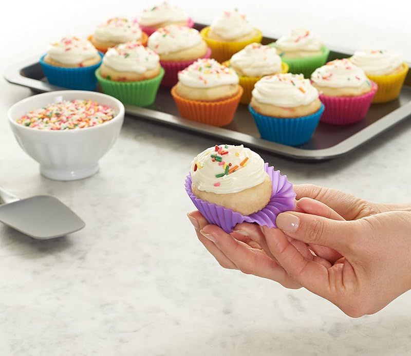 AKOAK Reusable Silicone Non-stick Baking Cups, Cake Molds, Kitchen Baking Cooking Accessories, DIY Cake Making Tools - Pack of 10 (Purple)
