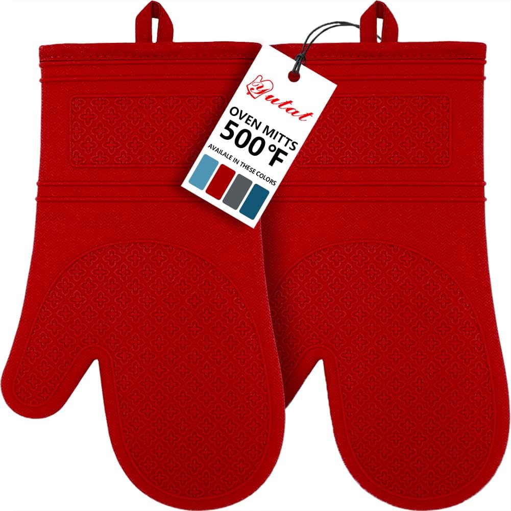 Yutat Silicone Oven Mitts, Oven Gloves with Non-Slip Silicone, 600 Degree Heat Resistant, Soft Cotton Lining, Waterproof and BAP-Free, Oven Mitts for Cooking and Baking - 1 Pair 12 Inch Red