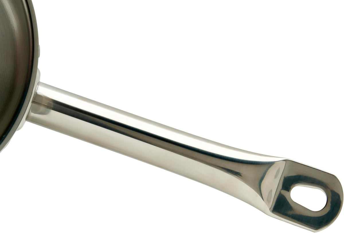 Winware Stainless Steel 2 Quart Sauce Pan with Cover