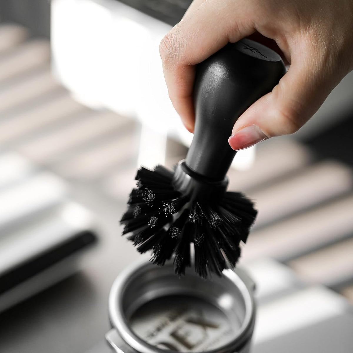 MHW-3BOMBER Coffee Portafilter Cleaning Brush 51mm 54mm ABS Espresso Machine Portafilter Brush Professional Barista Cleaning Tools Effectively Cleaning, Black B5535-OS