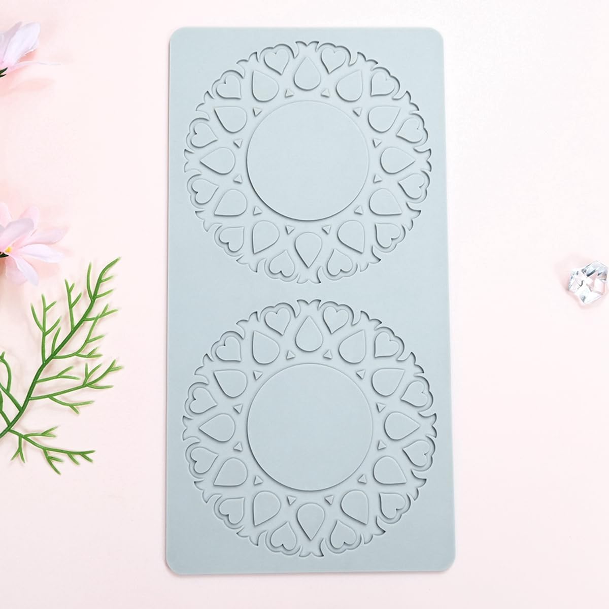 TUKE Hollow Tulip Flower Shape Sugar Craft Silicone Pad French Dessert Lace Mat Fondant Cake Mold Cupcake Decorating Silicone Mould (E_ Tulip Flower)