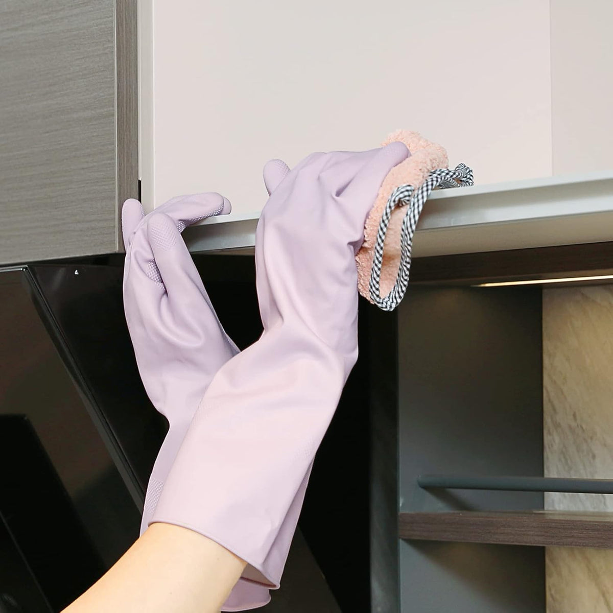 COOLJOB Medium Household Rubber Gloves with Cotton Liner & Non-slip Grip, Waterproof Long Lasting Dishwashing Gloves for Kitchen & Bathroom Cleaning, Purple, 1 Pair
