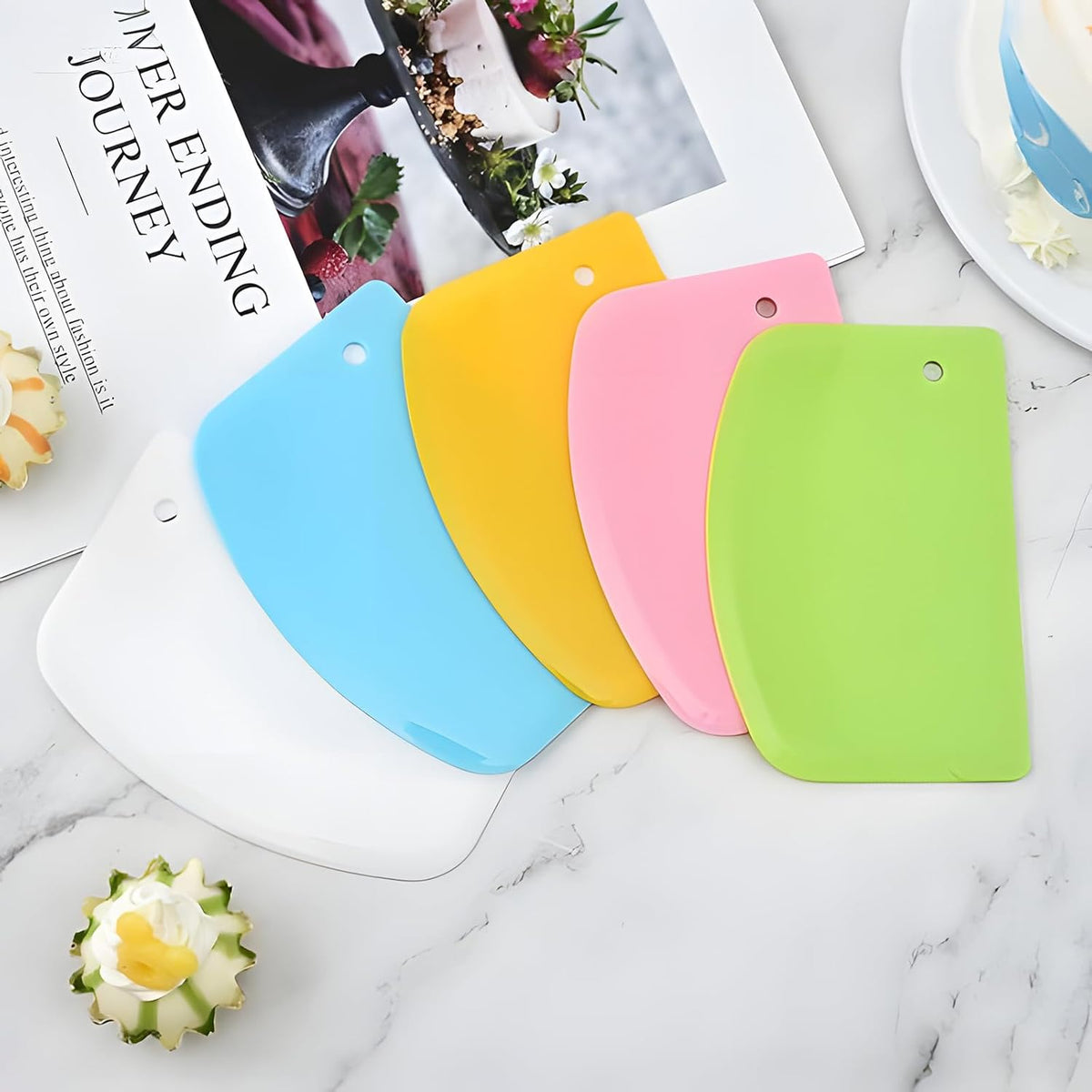 7PCS Dough Scraper Set, Plastic Bench Scraper, Multipurpose Bowl Scraper for Kitchen, Baking, Cake, Bread, Pizza, Pastry