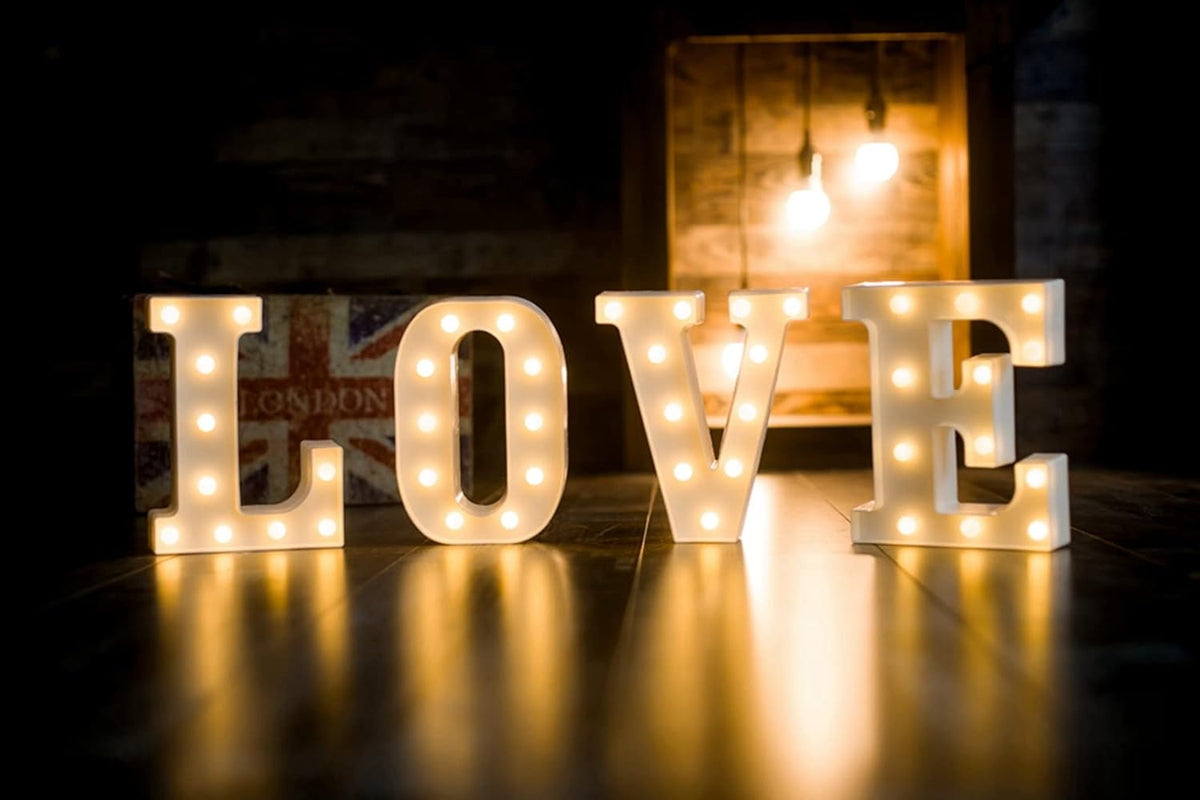 Foaky LED Letter Lights Sign Marquee Light Up Letters Sign for Night Light Wedding/Birthday Party Battery Powered Christmas Lamp Home Bar Decoration(E)