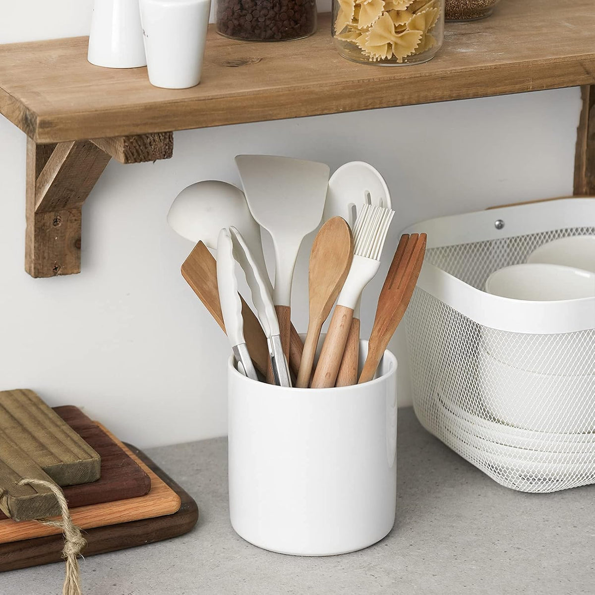 DOWAN Kitchen Utensil Holder, Utensil Holder for Countertop, Utensil Crock with Table-Protection Cork Mat, Handmade DIY Gifts, Farmhouse Kitchen Decor, Cream White
