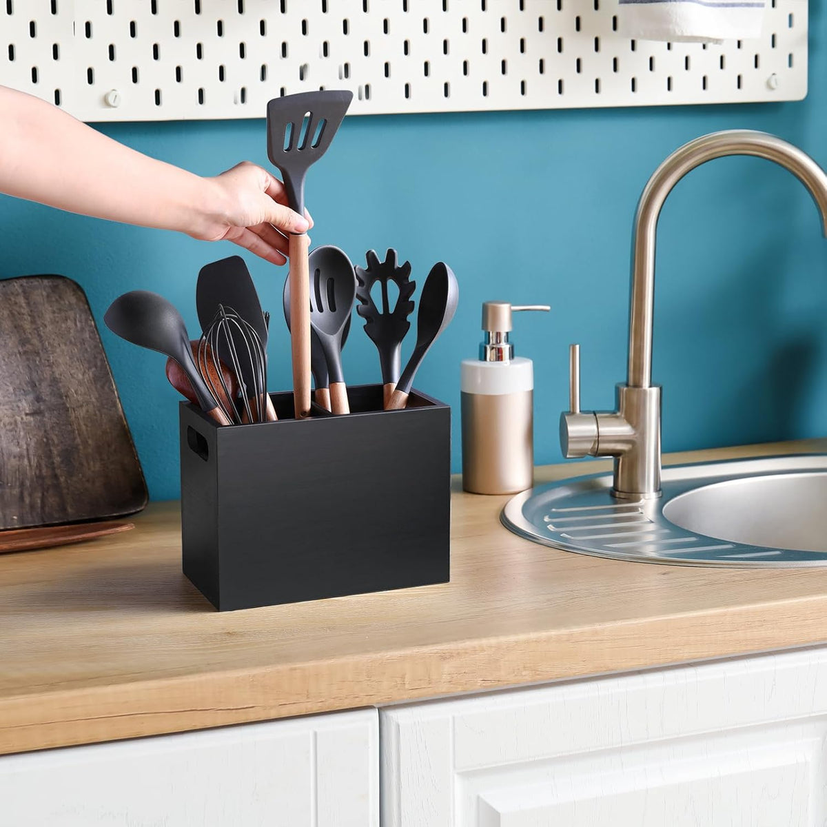ALELION Black Utensil Holder for Kitchen Counter - 2 Compartment Large Utensil Caddy Organizer for Countertop - Kitchen Tool Holder for Spatula Ladles