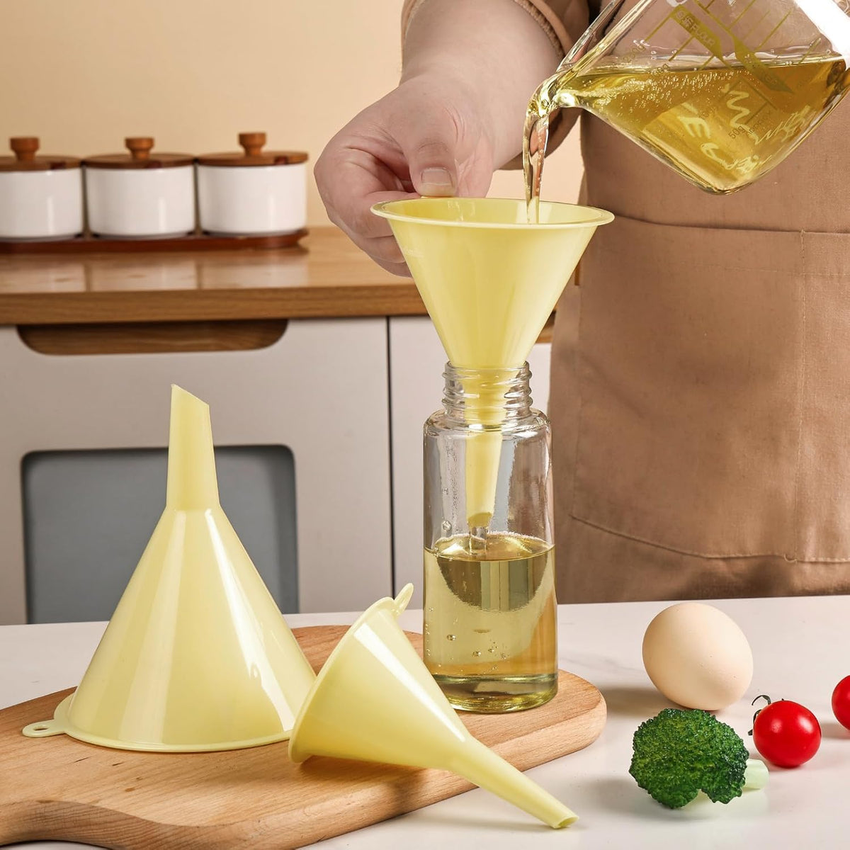 Plastic Kitchen Funnel Set of 3, Round Kitchen Funnels for Filling Bottles, Durable and Multifunctional Funnels for Filling Canning, Cooking, Lab or Car Oil (Milk Yellow)
