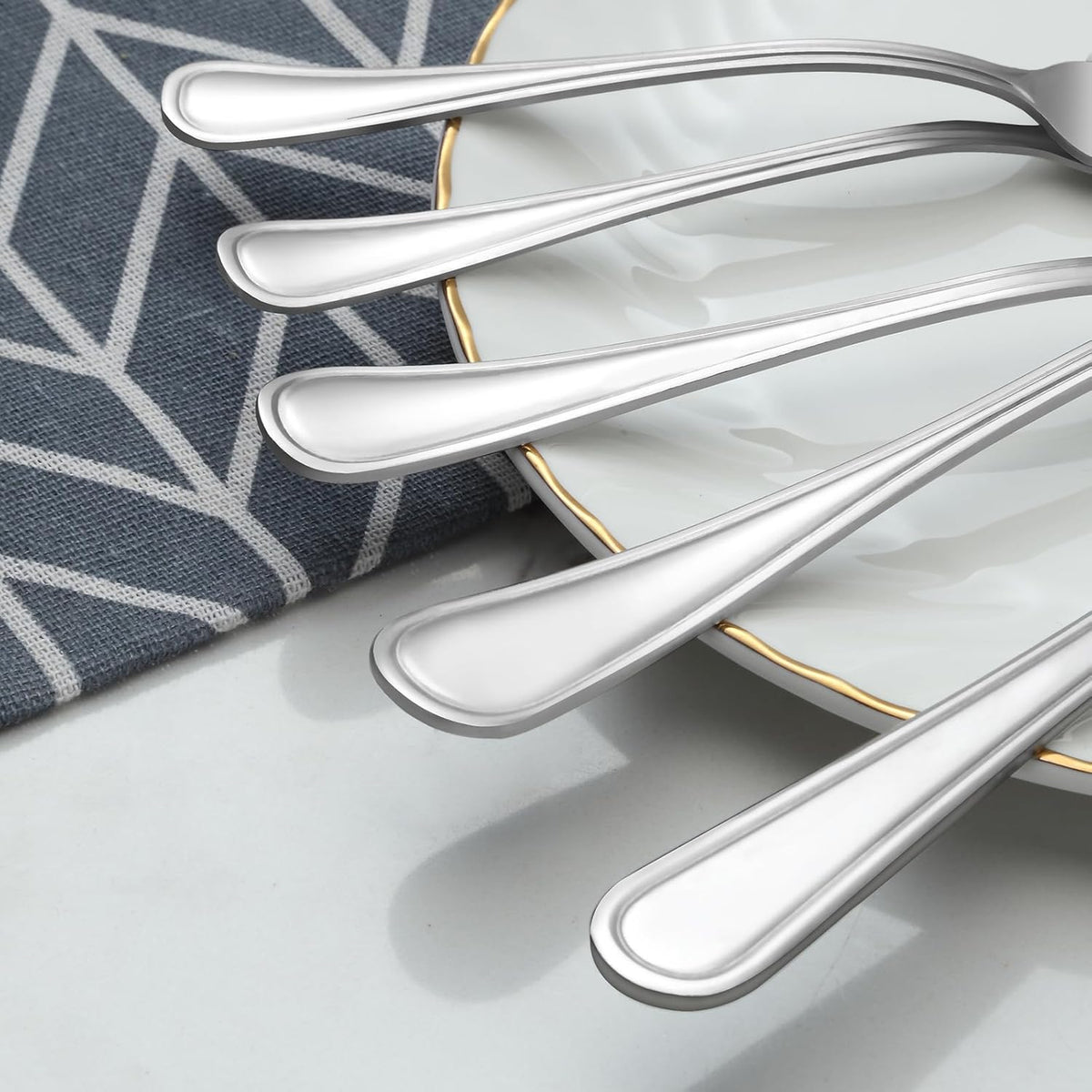 BEWOS 24-Piece Salad Forks Set, 6.6-Inch Small Silverware, Stainless Steel, Dishwasher Safe, Mirror Polished