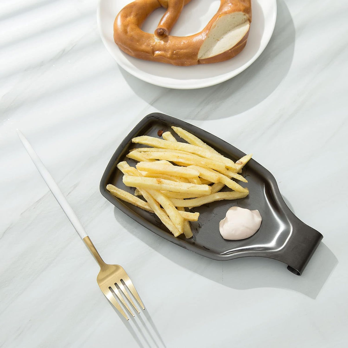 Kitchen Spoon Rest for Stove Top, Stainless Steel Utensil Spoon Holder, Black Spoon Rest, Brushed Finish, Dishwasher Safe - Stove Spoon Holder for Spatula, Spoons, Tongs, Ladles - Black