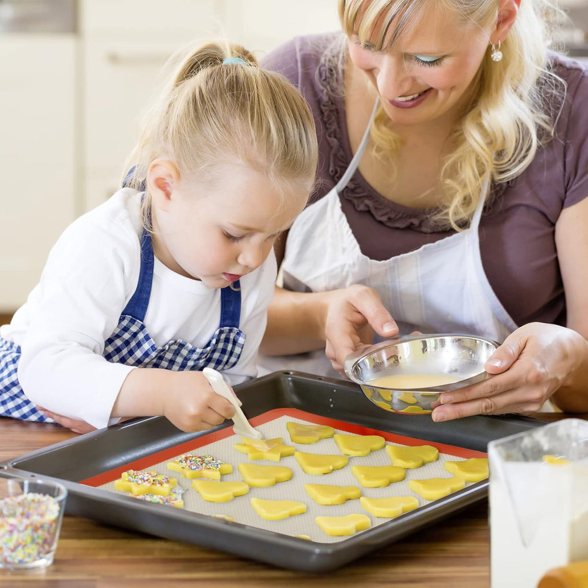 Square Silicone Baking Mats for 12 Inch Cake Pan/12x12 Cheesecake Pan/Toaster Oven/XL Air Fryer, 11.75"Square Food Grade Silicone Mat for Baking Sheet for Cake/Pastry/Torte/Pie, Non-Stick&Reusable2PCS