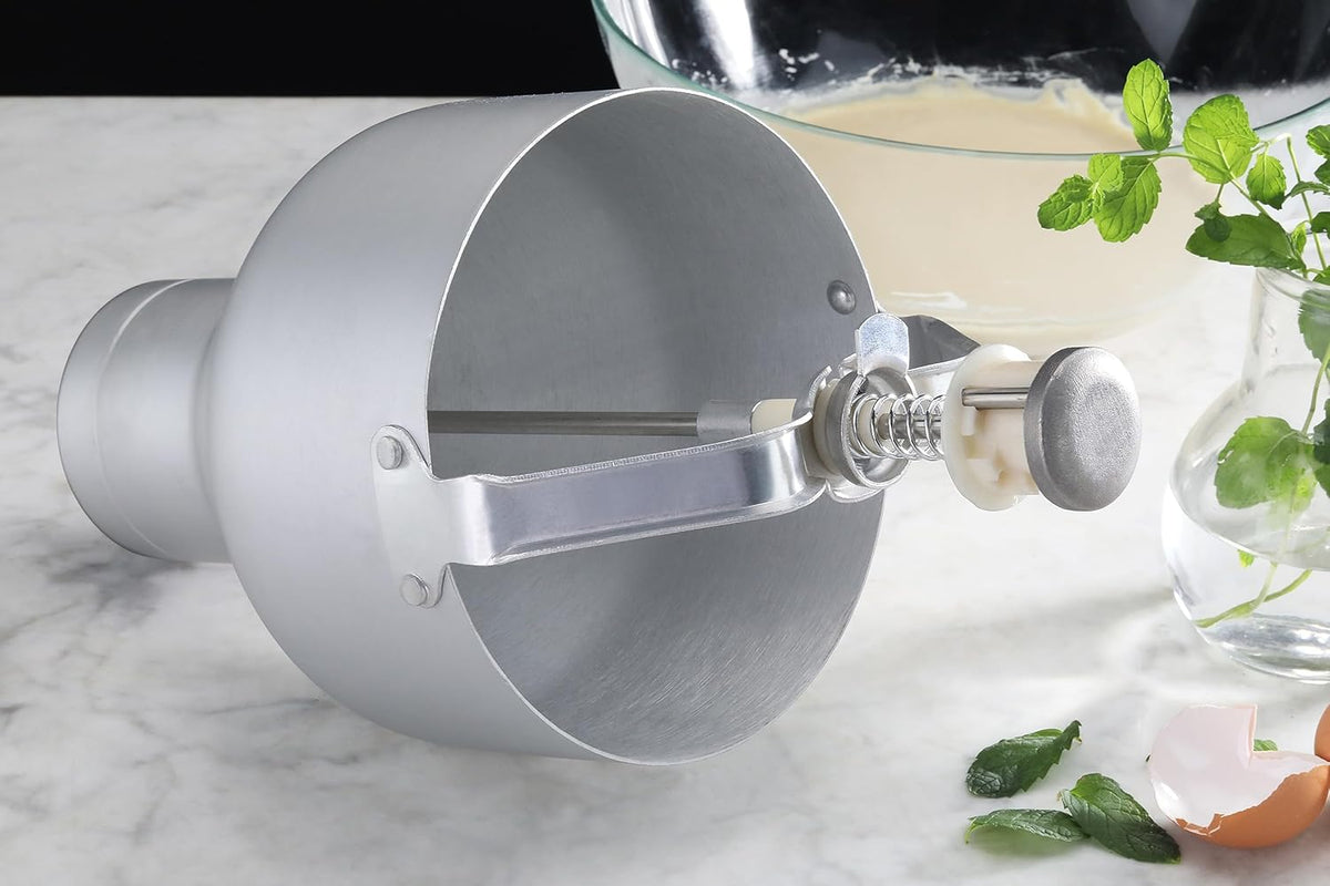 New Star Foodservice 37463 Commercial Grade Aluminum Pancake Dispenser with Stand, Silver