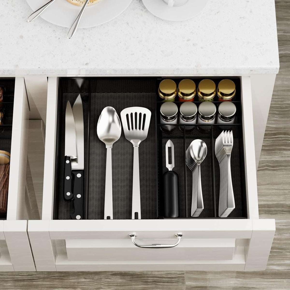 JANE EYRE Utensil Drawer Organizer - Expandable Cutlery Tray, Silverware/Flatware Storage Divider for Kitchen, Mesh Designing with Non-slip Rubber Feet (black)
