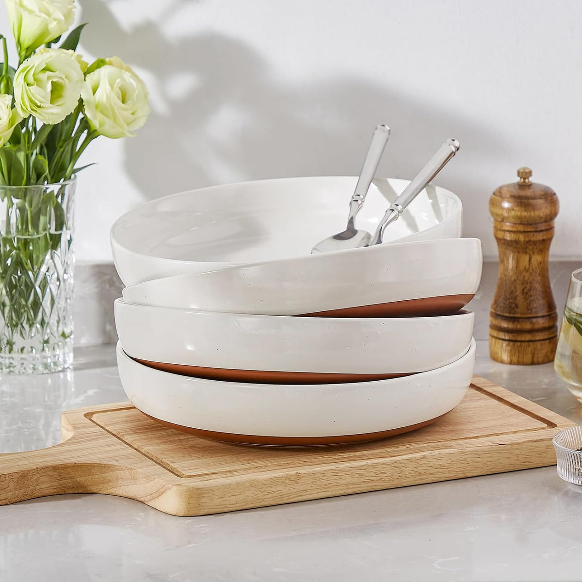 MALACASA 48 OZ Pasta Bowls Set of 4, Large Salad Serving Bowls for Kitchen, Ceramic Soup Bowls Pasta Plates for Dinner, Microwave Dishwasher Safe, Khaki White,Series TARA