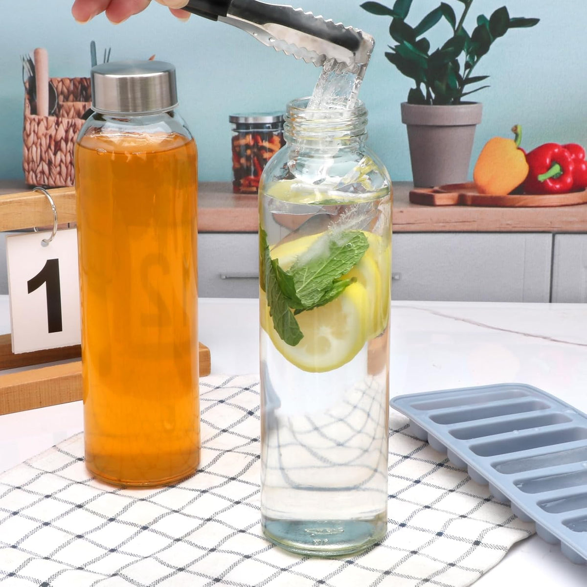 Brajttt Glass Juice Bottle with Lids,16oz Juicing Bottles Reusable, Clear Glass Water Bottles 16 oz with Stainless Steel Airtight Cap,Juice Beverage Container, Leak Proof，Set of 2