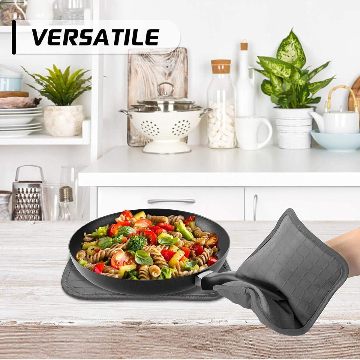 HOMWE Silicone Kitchen Pot Holders with Pockets, 2 Pc Set Trivet, Steam and Heat Resistant Hand and Countertop Protection Hot Pads, Non-Slip Grip potholders, Terrycloth Interior Lining, Navy Blue