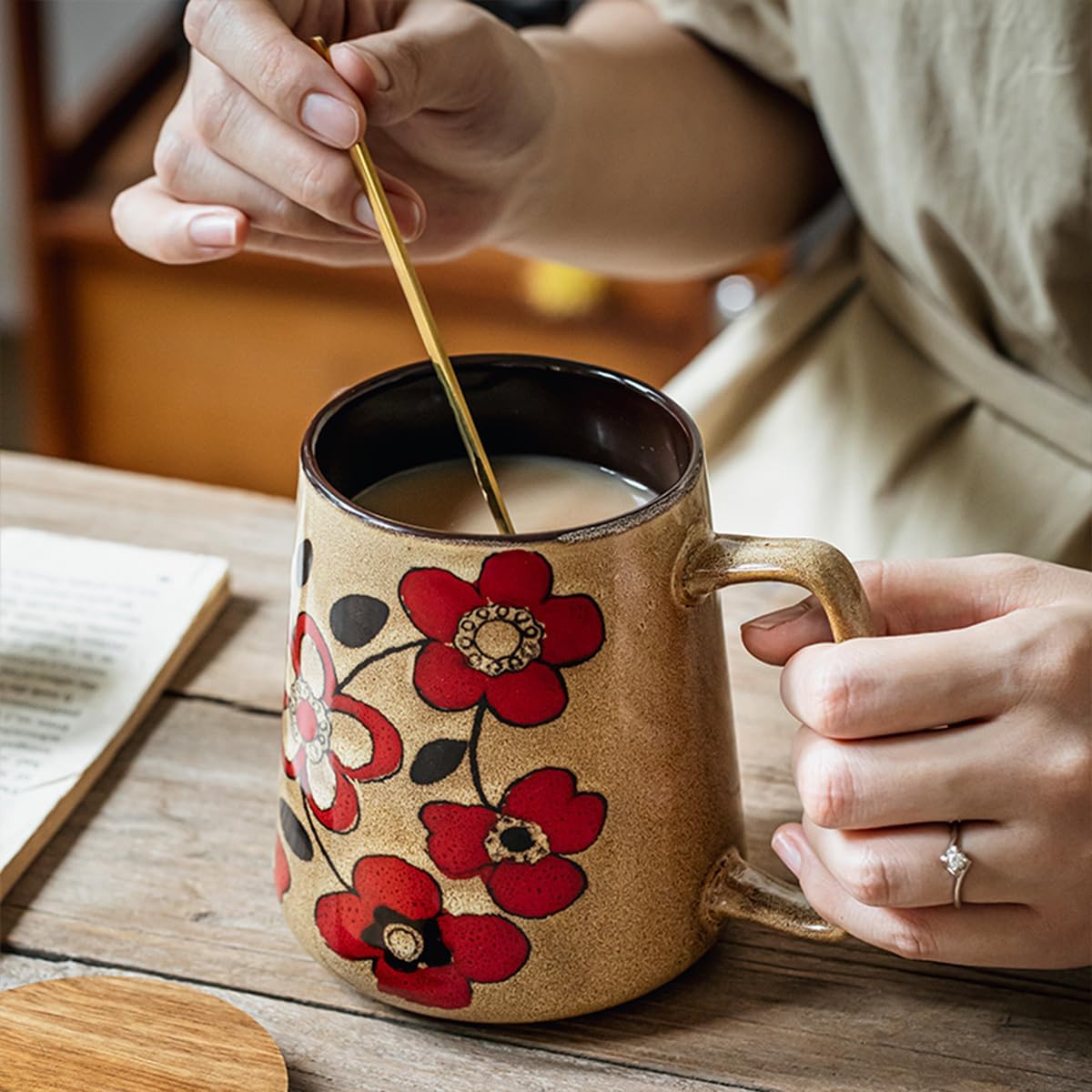 Large 24 oz Ceramic Coffee Mug with Handle, Vintage Floral Coffee Cup, Extra Big Tea Cup for Office and Home, Dishwasher and Microwave Safe, Khaki with Red Flower