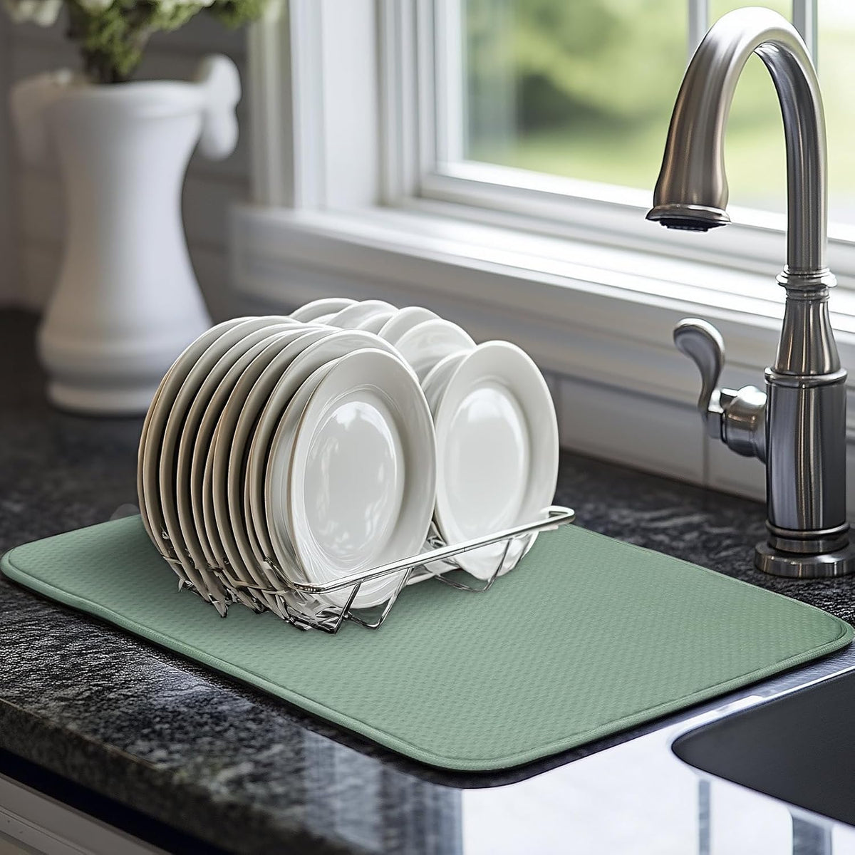 Sage Green Dish Dryer Mat, Dish Drying Mats For Kitchen Counter, Large Dish Drying Pad for Kitchen Counter, Microfiber Dish Drying Mat, for Sinks, Drainer Mats, 20 x 15 inches (Green)