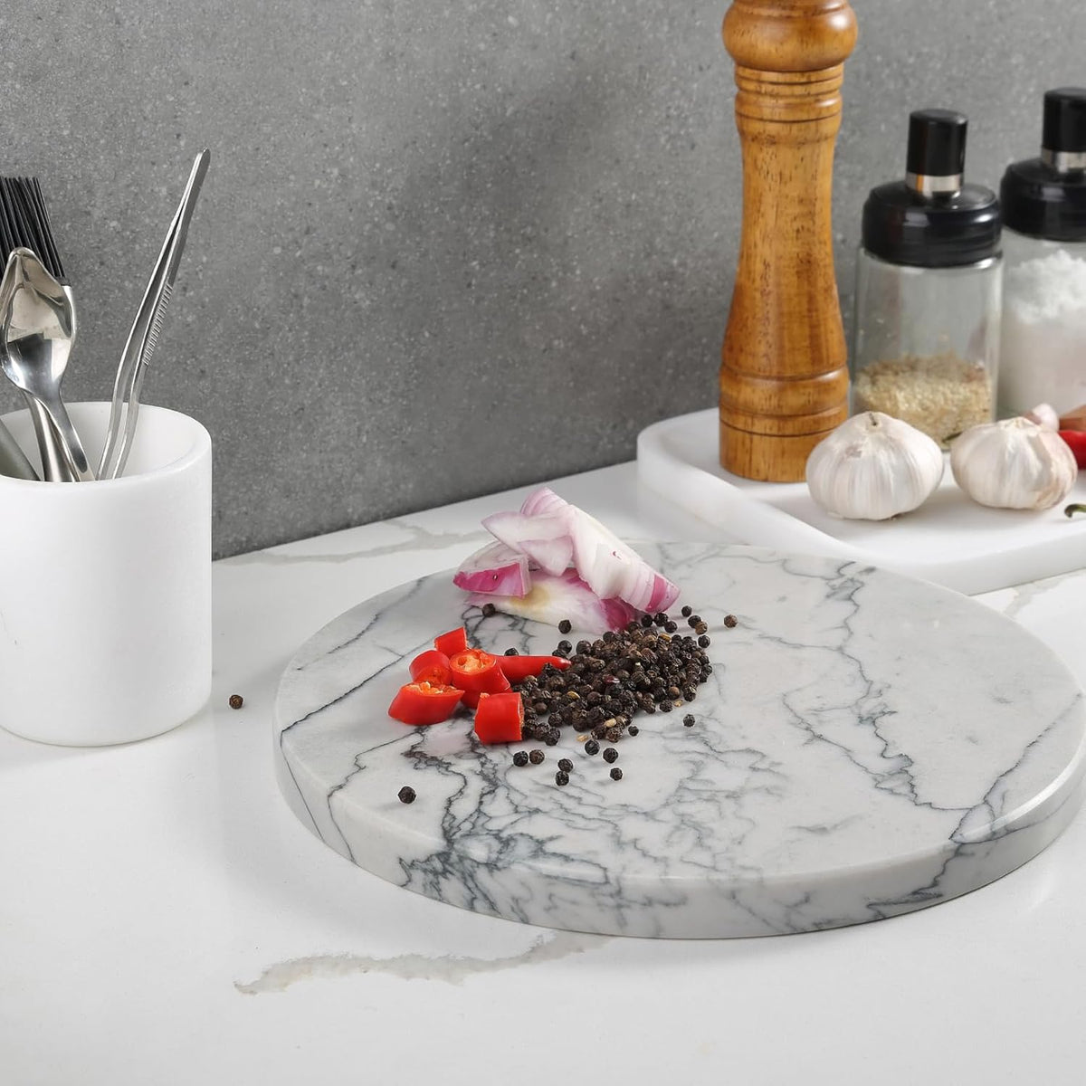 Koville Brazilian Natural Marble Cutting Board for Kitchen, 11inch Round Hand Crafted Marble Slab for Cheese, Charcuterie, Pastry Board - Wedding Gift, House Warming Gift(Maldivi)