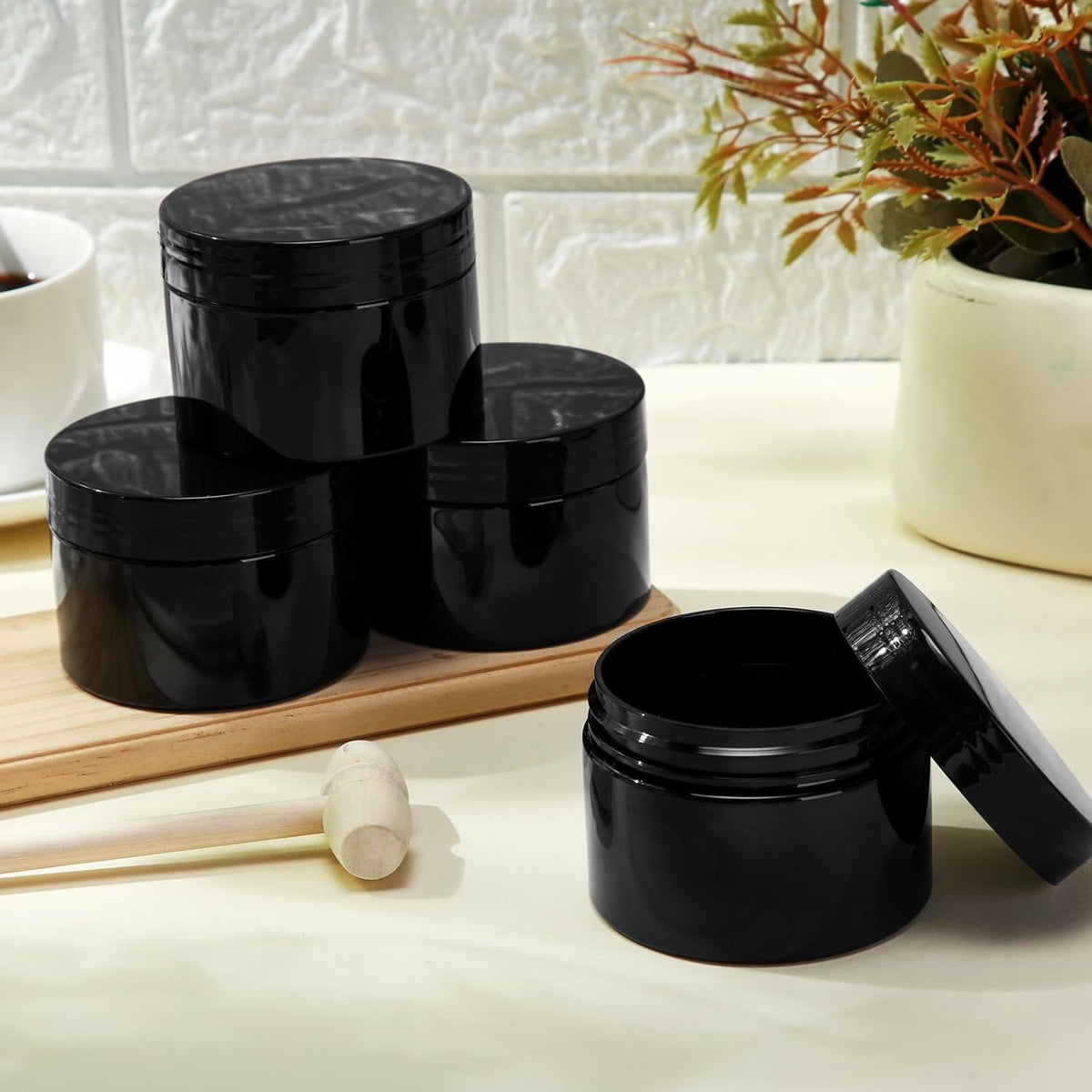 Patelai 4 Pieces Round Wide-mouth Leak Proof Plastic Container Jars with Lids for Travel Storage Makeup Beauty Products Face Creams Oils Salves Ointments DIY Making(4 Ounce,Pure Black)