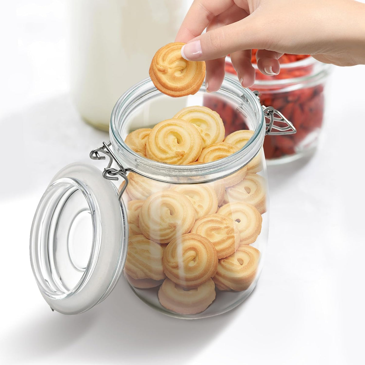 Glass Food Storage Jars with Airtight Lids 25 oz Round 4 Pack Kitchen Storage Containers Cabinet Canisters Sealed Pot Canning for Pasta, Cereal, Coffee, Beans, Spice