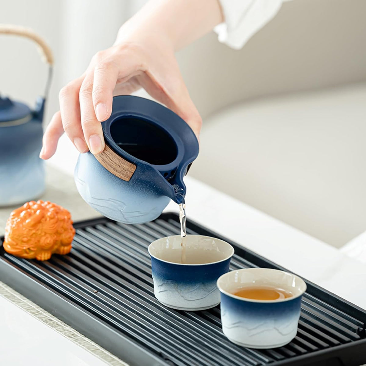 ICHAG Chinese Tea Set, Japanese Tea Sets for Adults, 15-Piece Porcelain Gongfu Tea Set with Tea Pet & Tea Tray, Japanese Teapot Set, Travel Tea Party Set, for Home/Office/Outdoor/Gifts (Blue)
