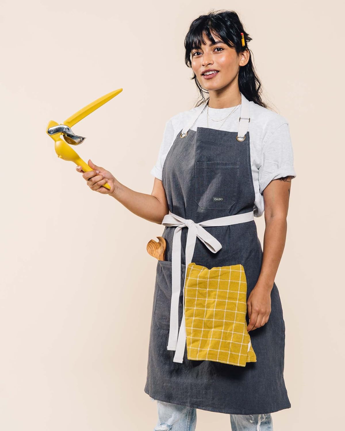 Caldo Linen Kitchen Apron for Cooking- Mens and Womens Linen Bib Apron for Professional Chef, Server, or Barista - Adjustable with Pockets (Slate)