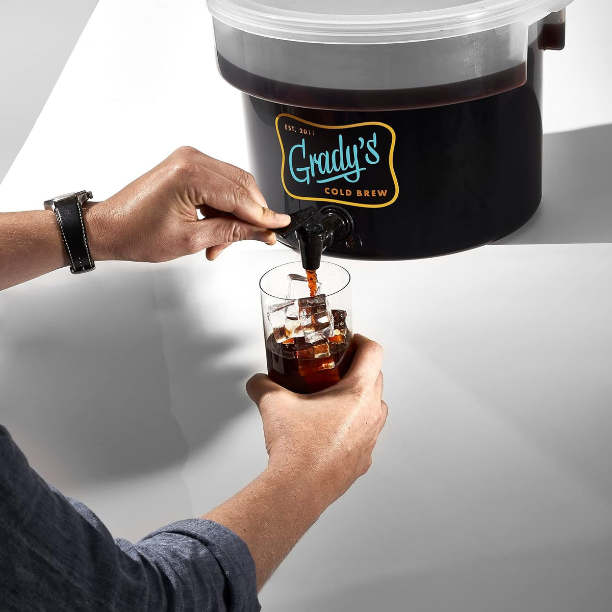 GRADY’S COLD BREW, New Orleans Style, 100% Arabica Ground Coffee & Chicory Pouches, 12 Bundles of 4 Easy-to-Brew Bean Bags, Makes 144 drinks