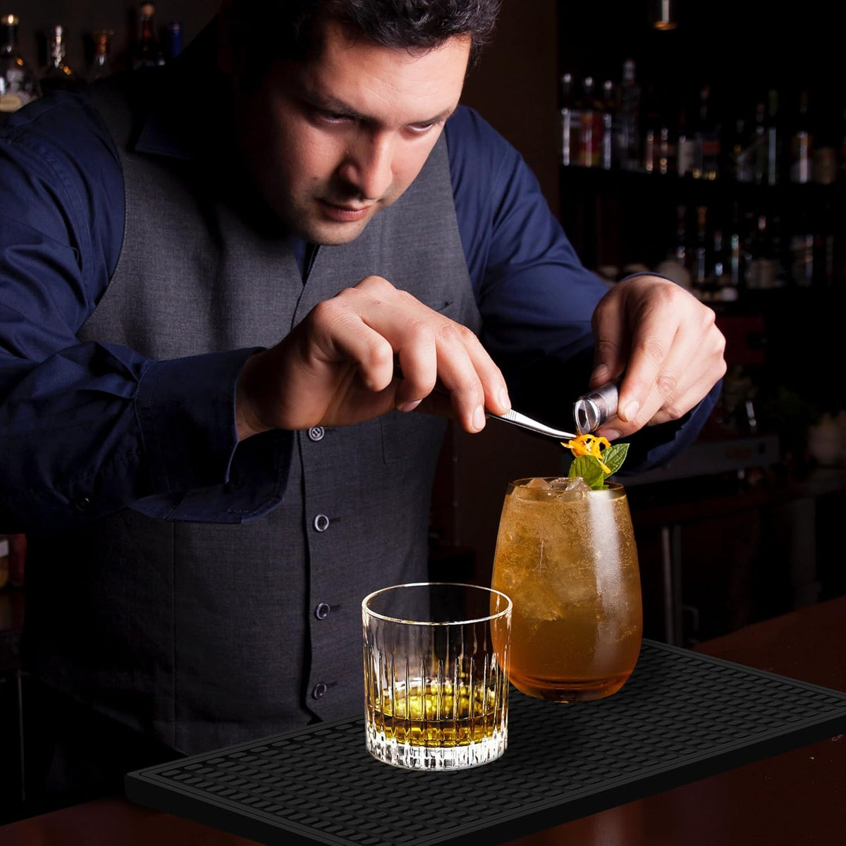 2 Pack Bar Mat, Drying Mat Household Bar Tools,Black Cocktail Bar Mat 5.9''X12''，Suitable for Bar, Outdoor Camping, Home Bar Bar Mat