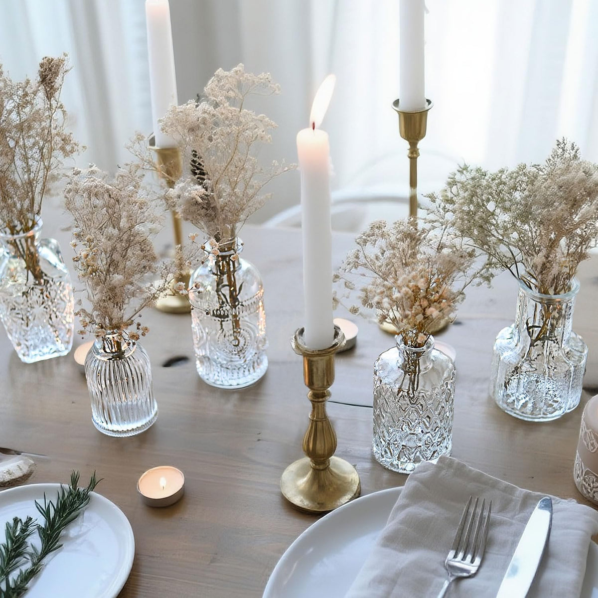 Glass Bud Vase Set of 5 Pcs Small Minimalist Vases for Flowers, Vintage Rustic Home Decor for Table Centerpiece Wedding Party, Modern Clear Aromatherapy Bottle for Living Room Bedroom