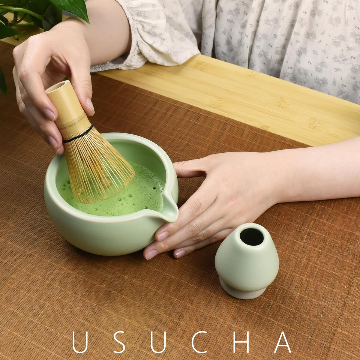 Artcome 4 Pcs Complete Matcha Ceremony Kit - Japanese Bowl With Pouring Spout, Whisk, Holder, Scoop - Tea Set for Making Usucha, Koicha and Latte (Green)