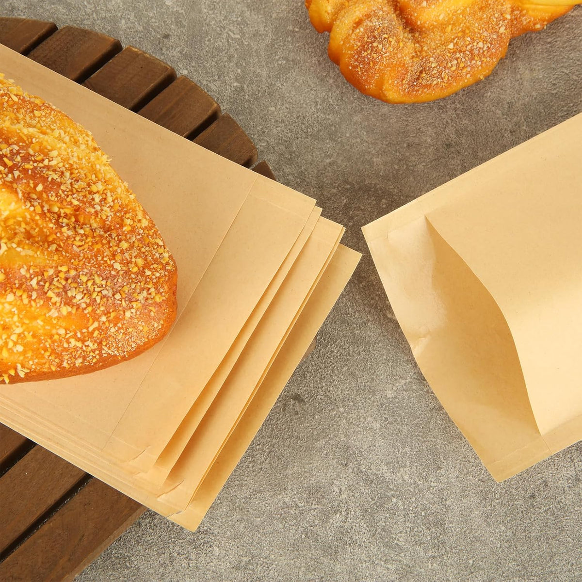 800 Pack Wax Paper Sandwich Bags 4x6 inch Wax Paper Bags, Greaseproof Bag Paper Cookie Bags Bakery Wax Bag for Food, Sandwich, Snacks, Cookie, Candies and More