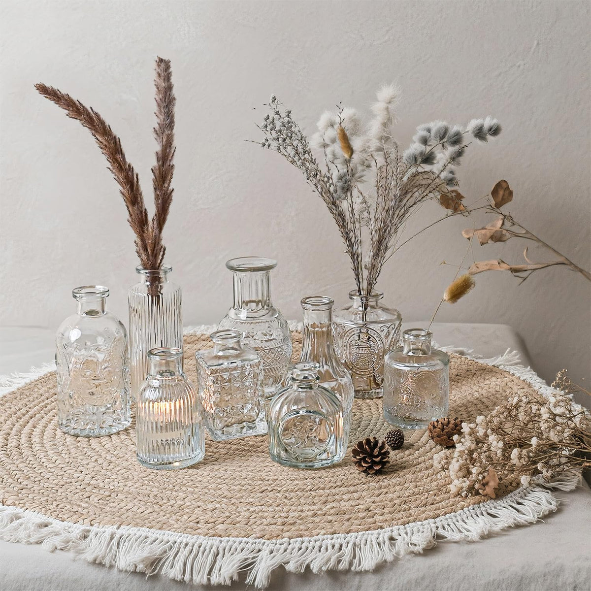 Glass Bud Vase Set of 16 Pcs Small Minimalist Vases for Flowers, Vintage Rustic Home Decor for Table Centerpiece Wedding Party, Modern Clear Aromatherapy Bottle for Living Room Bedroom