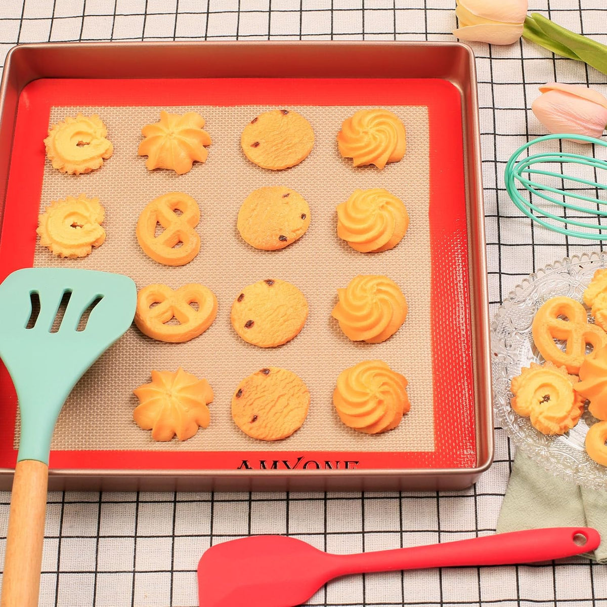 AMYONE Square Silicone Baking Mats for 11 Inch Cake Pan/11x11 Cheesecake Pan/Toaster Oven/XL Air Fryer, Food Grade Silicone Baking Sheet Liners for Cookie/Cake/Pastry/Torte, Non-Stick, Reusable 2 PCS