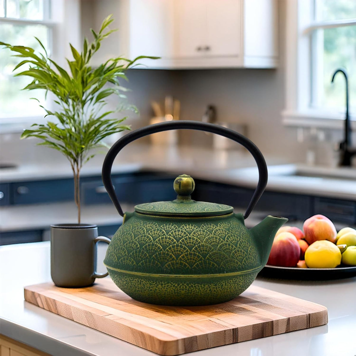 900ml Cast Iron Tea Kettle,SECHUDO Teapot Coated with Enameled Interior for Loose Leaf, Small Cast Iron Teapot with Strainer for Stovetop Safe, Green Iron Kettle(30.4oz)