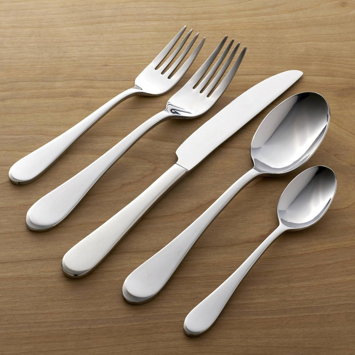 Oneida Icarus 45-Piece Flatware Set, Service for 8, Silver