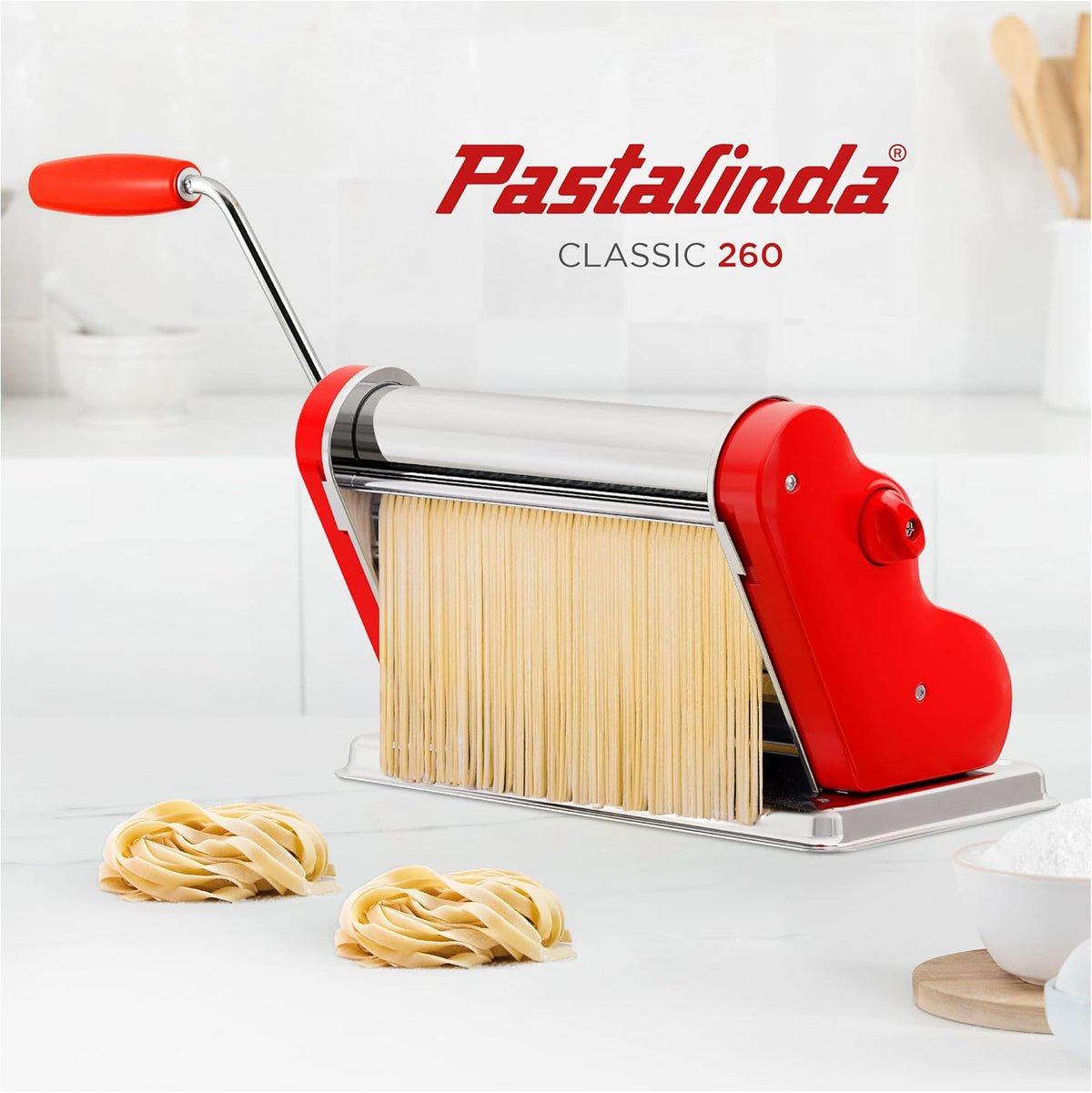 PASTALINDA Classic 260 Pasta Maker Machine, 26 cm Wide Rollers, 9 Thickness Positions, 2 Cutting Positions, Stainless Steel. Includes Reinforced Hand Crank And Two Clamps