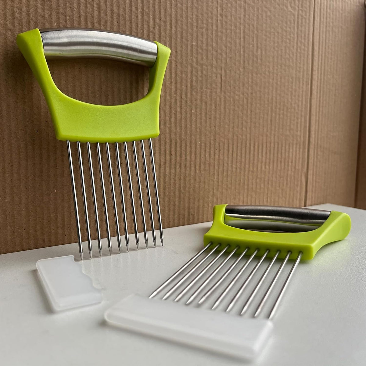 2 Pcs Onion Slicer holder,Premium Vegetable Slicing Tool for Potato and Tomato, Food Cutter Assistant Tool for Slicing Fruit Lemon and Meat, Stainless Steel Kitchen Tool, (Green)