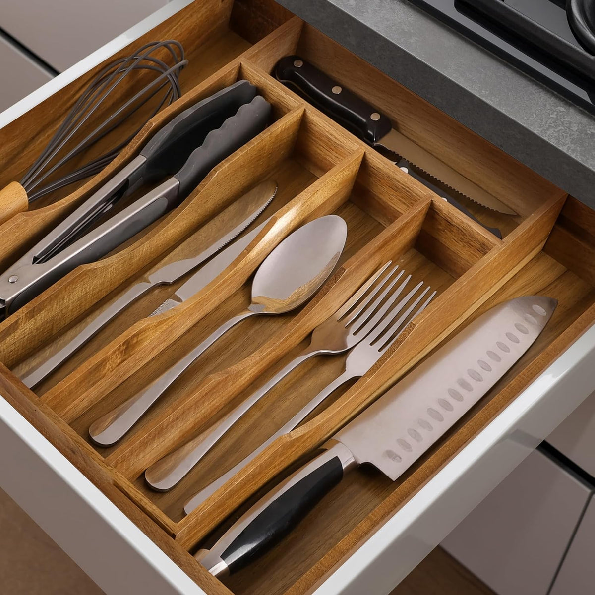 Expandable Acacia Kitchen Drawer Organizer for Cutlery and Utensils, Adjustable Acacia Wood Cutlery Tray in Drawer for Flatware and Silverware in Kitchen