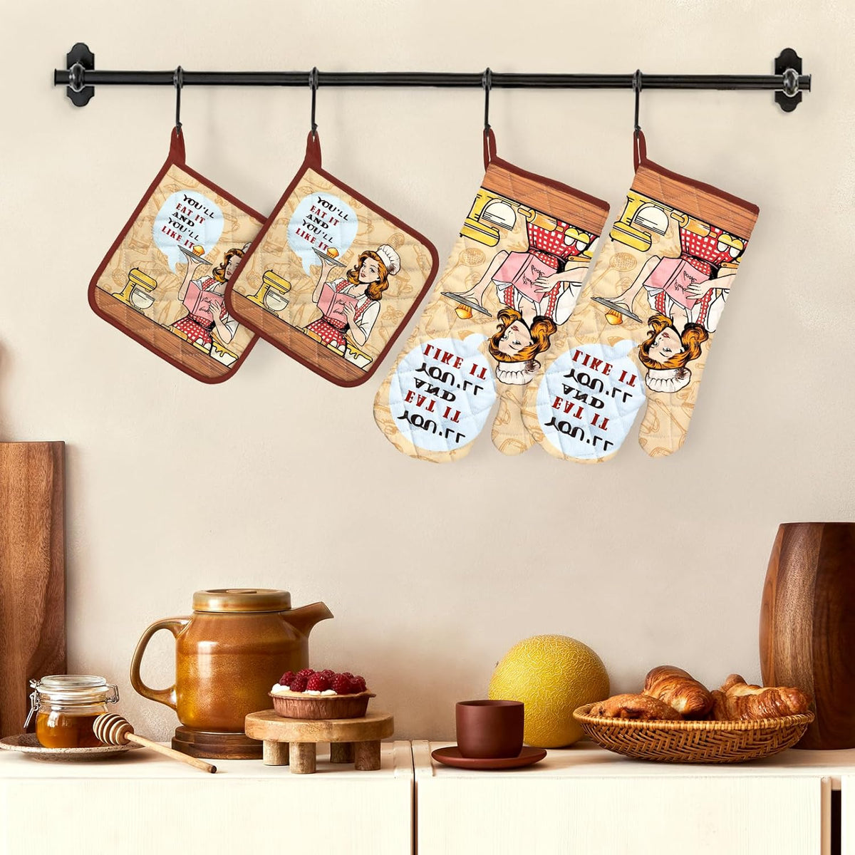 Retro Housewife Oven Mitts and Pot Holders Sets 4Pcs, 100% Cotton Heat Resistant, Extra Long Oven Gloves Potholder for Kitchen Cooking Baking Decoration