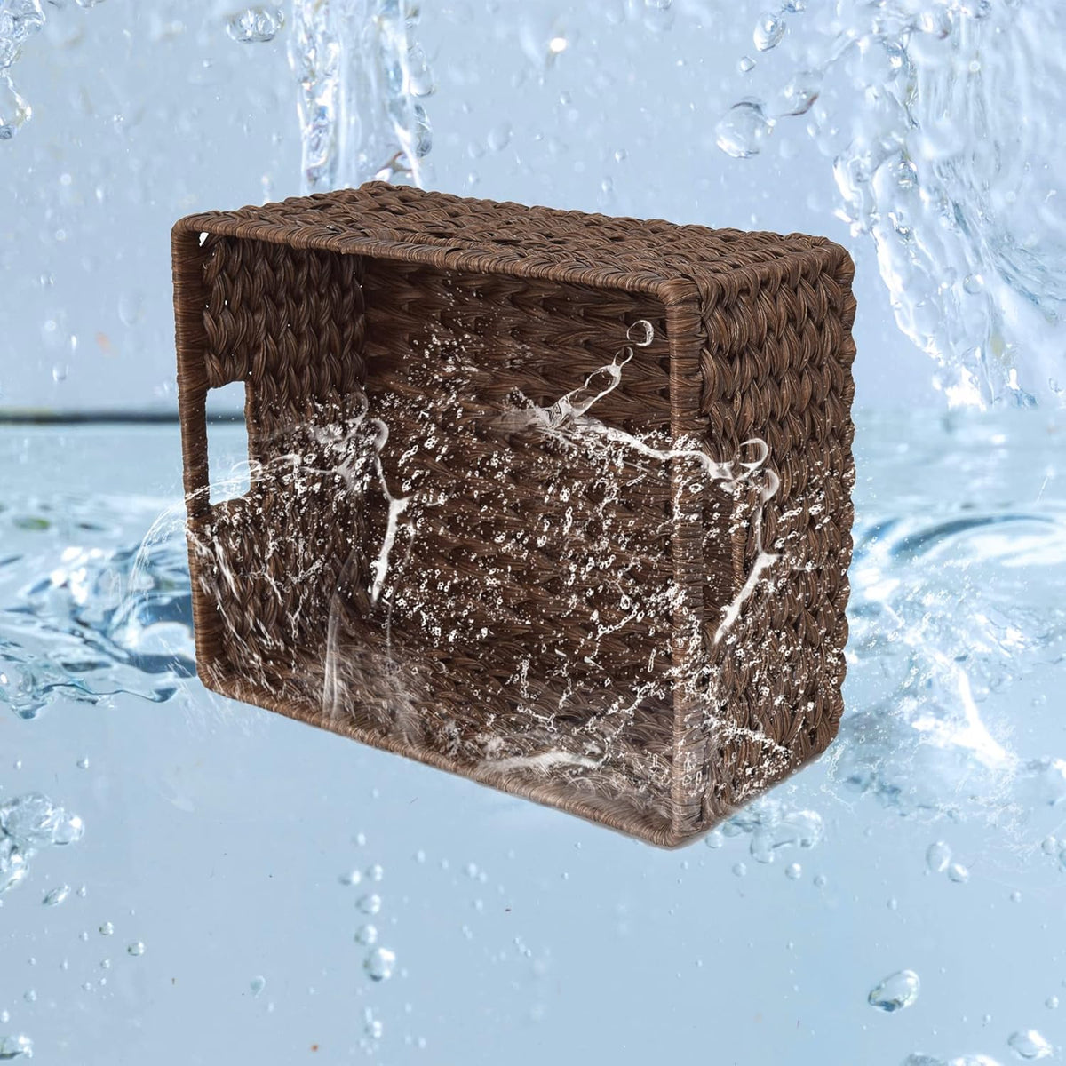 GRANNY SAYS Large Wicker Basket, Decorative Woven Basket for Storage, Waterproof Storage Basket Organizer, Wicker Storage Basket for Organizing, Brown Basket, 1-Pack