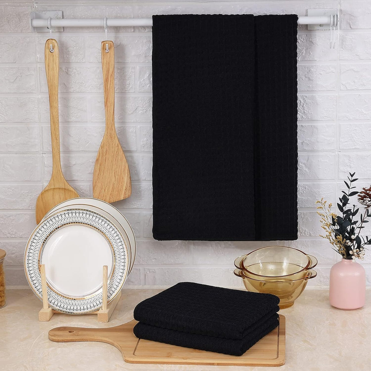 Homaxy Microfiber Waffle Weave Kitchen Towels, 16 x 28 Inch Ultra Absorbent and Solid Color Dish Towels, 4 Pack, Black