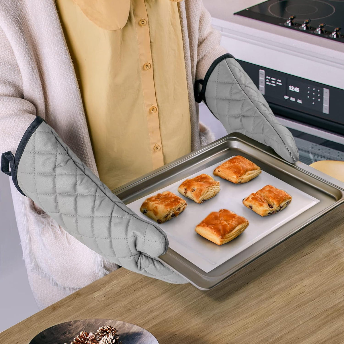 ARCLIBER Oven Mitts 1 Pair of Terry Cloth Lining - Heat Resistant Kitchen Gloves,Flame Oven Mitt Set,15 Inch