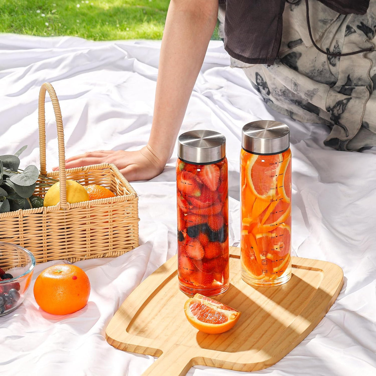 20oz Glass Juice Bottles – 4 Pack Reusable Wide Mouth Bottles with Stainless Steel Lids & Cleaning Brush, BPA-Free Water Bottles for Juicing, Smoothies, Milk, and Protein (600ml)