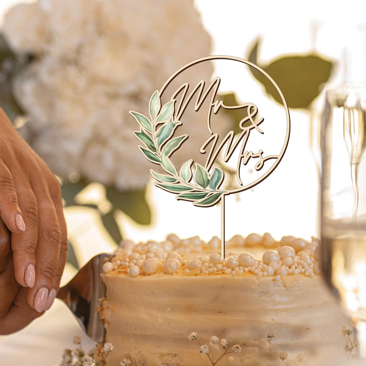 Wooden Wedding Cake Toppers, Wedding Cake Toppers Bride and Groom, Anniversary Mr and Mrs Cake Topper, Cake Decoration