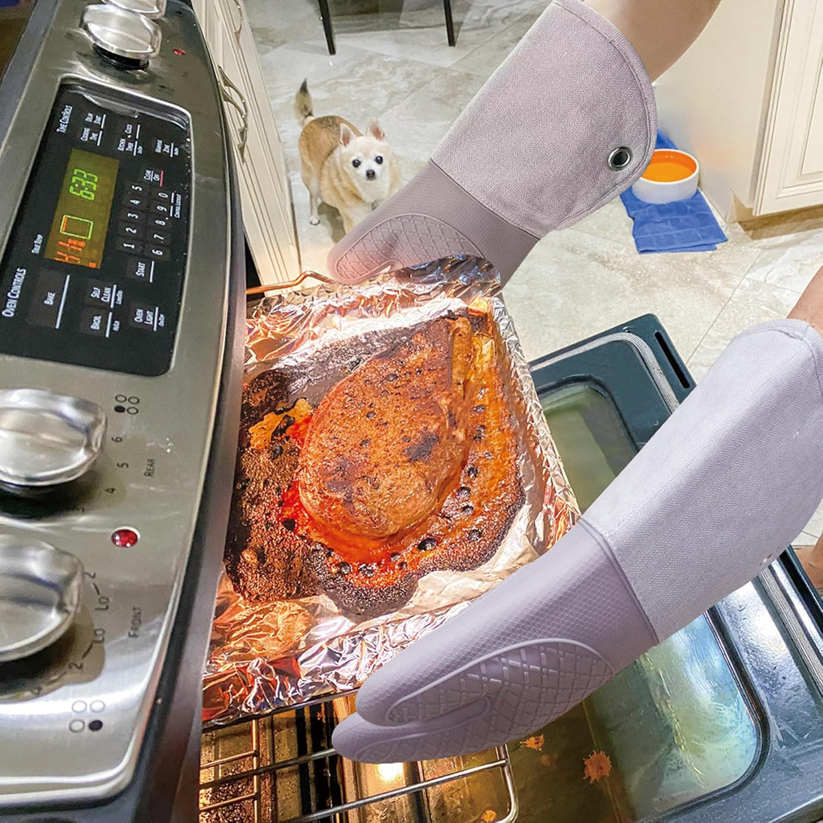 Professional Microwave Silicone Oven Mitts one Pair, Kitchen Mitten Set for Heat Resistant with 500 Degrees, Kitchen Gloves Pot Holder for BBQ Cooking Baking (Purple)